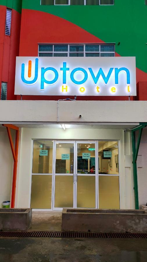 סמפורנה Uptown Hotel מראה חיצוני תמונה