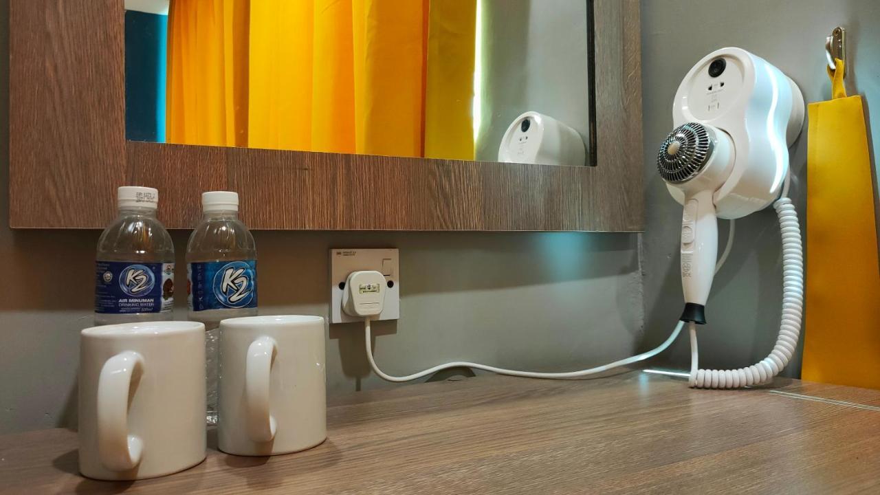 סמפורנה Uptown Hotel מראה חיצוני תמונה
